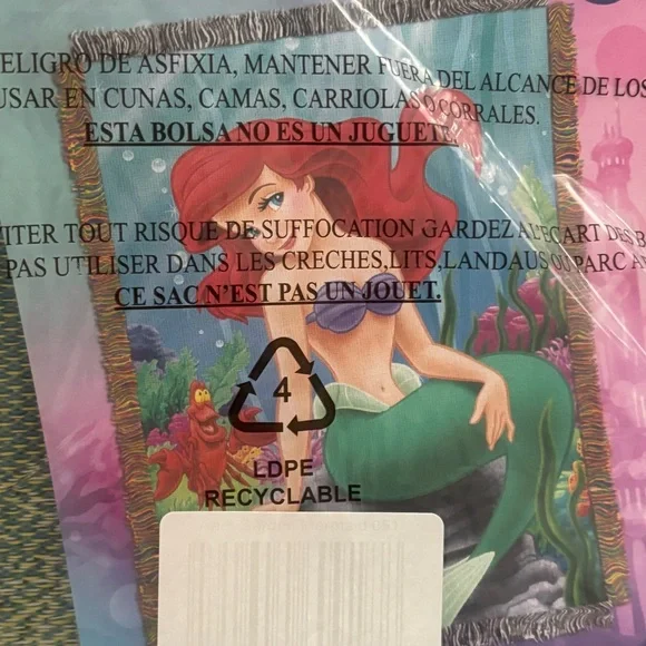 Disney Little Mermaid Ariel Garden Mermaid Tapestry Woven Throw Blanket - Picture 3 of 4